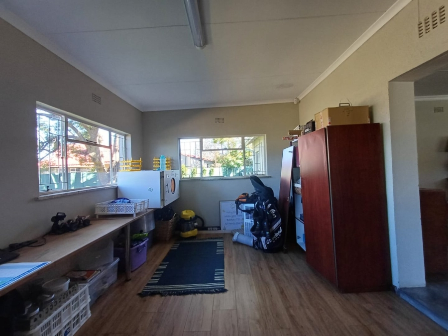 4 Bedroom Property for Sale in Flamwood North West